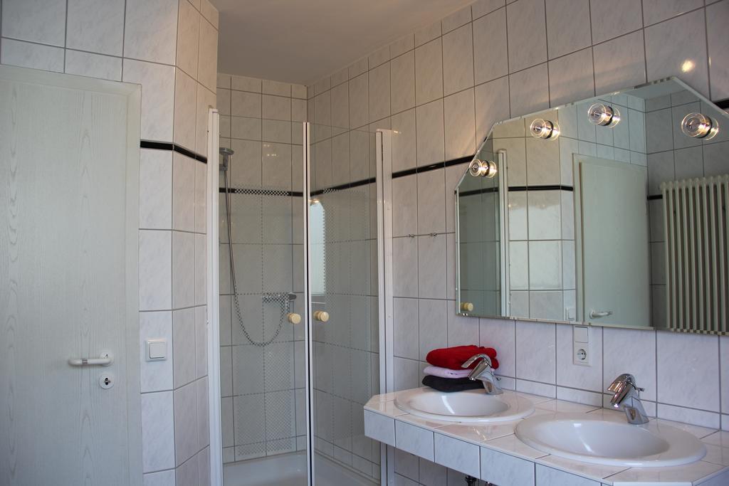 Ferienwohnung Weber-Rolinger Андернах Номер фото